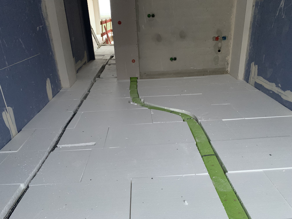 Bild aus dem Jahr 6. Oktober 2025, Außenputz, Innenputz, Estrichdämmung