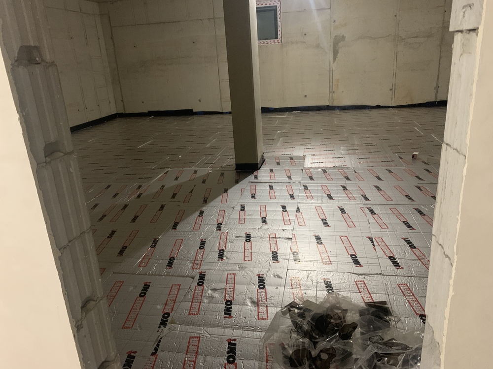 Bild aus dem Jahr 6. Oktober 2025, Außenputz, Innenputz, Estrichdämmung